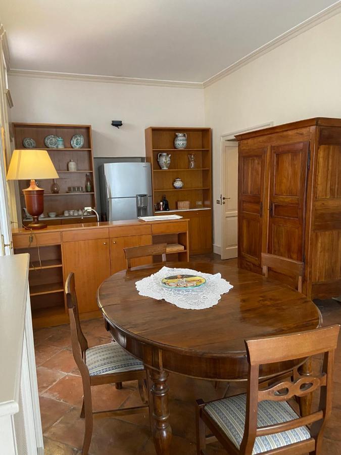 Royal Apartment In San Domenico Maggiore Νάπολη Εξωτερικό φωτογραφία